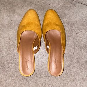 Universal Thread Mules
